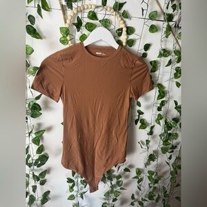Aerie Brown Short Sleeve Fitted Bodysuit